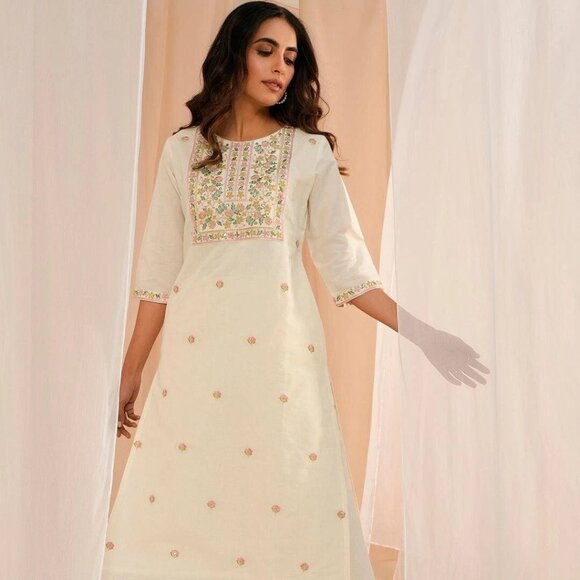 Off White Embroidered Cotton Straight Kurta, Ethnic Indian Wear, Gift for Her - Picture 1 of 4